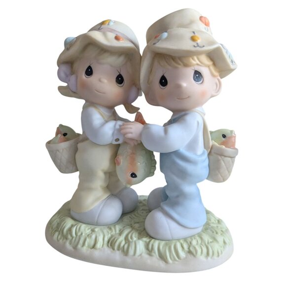 Precious Moments Other - Precious Moments Figurine O-Fish-Aly Friends For A Lifetime By Enesco